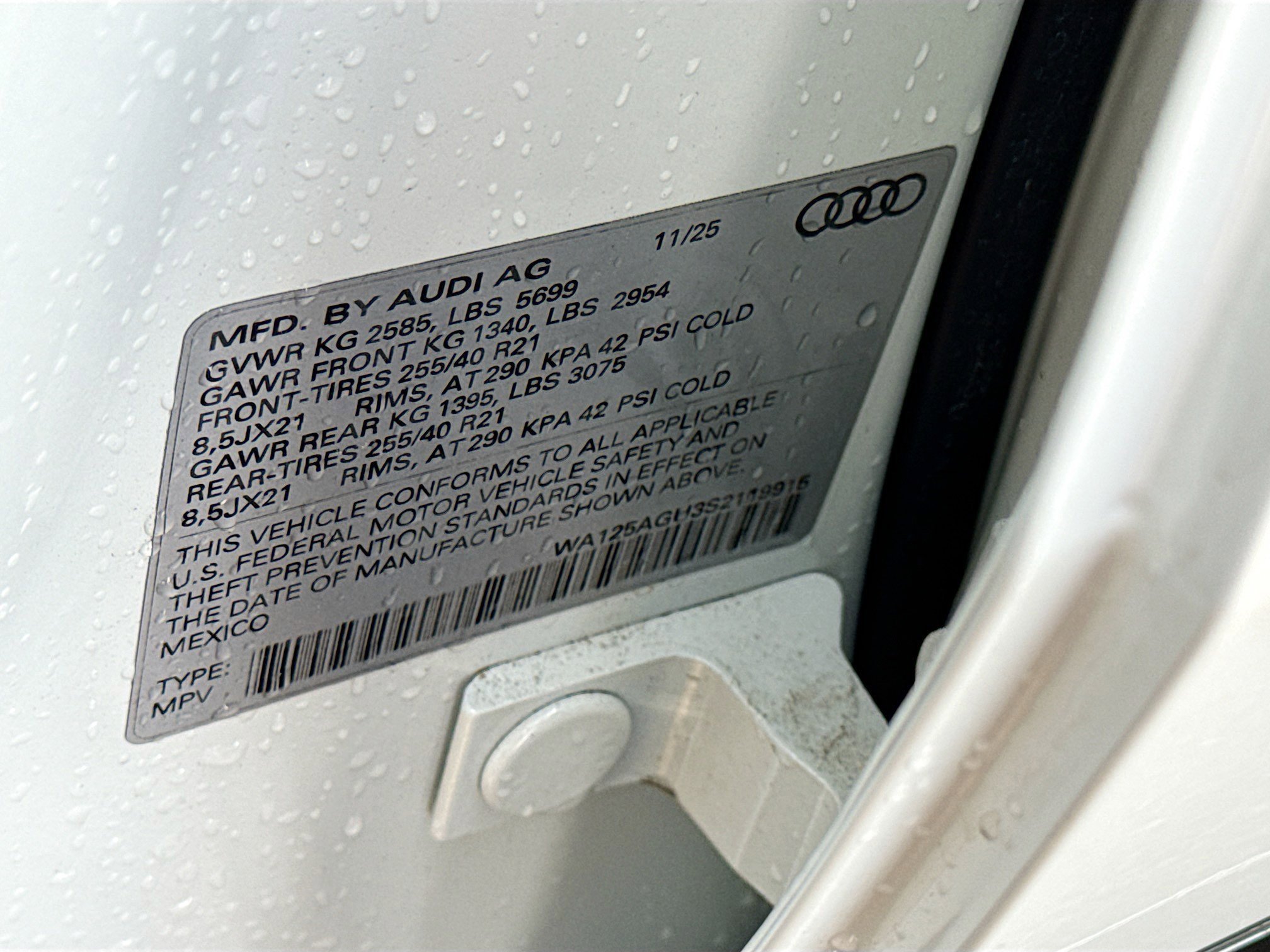 New 2025 Audi SQ5 Premium Plus image 42