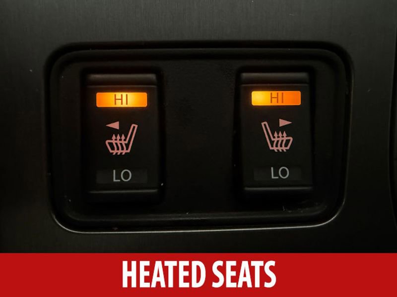 Used 2019 Nissan Murano SV w/ Premium Package image 17