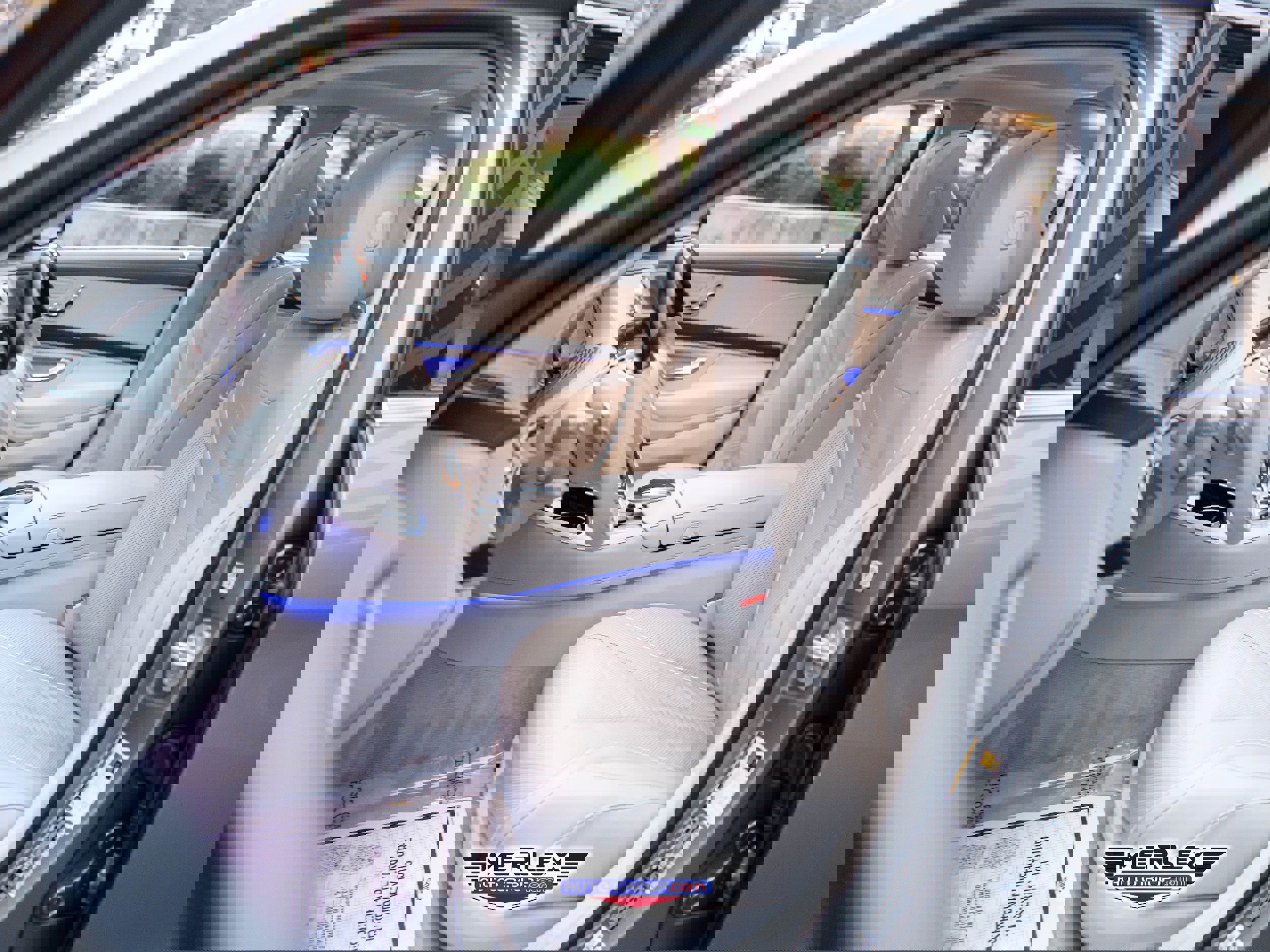 Used 2015 Mercedes-Benz S 550 Sedan w/ Sport Package w/ Sport Package image 16