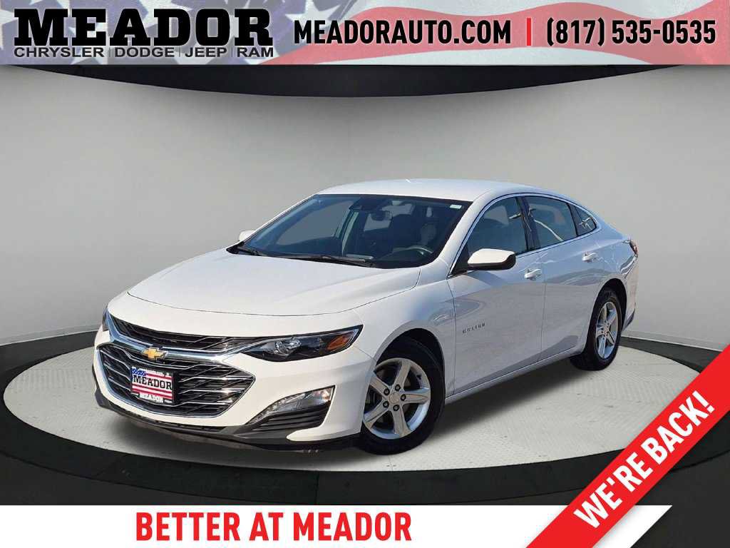 Used 2024 Chevrolet Malibu LT FWD image 1