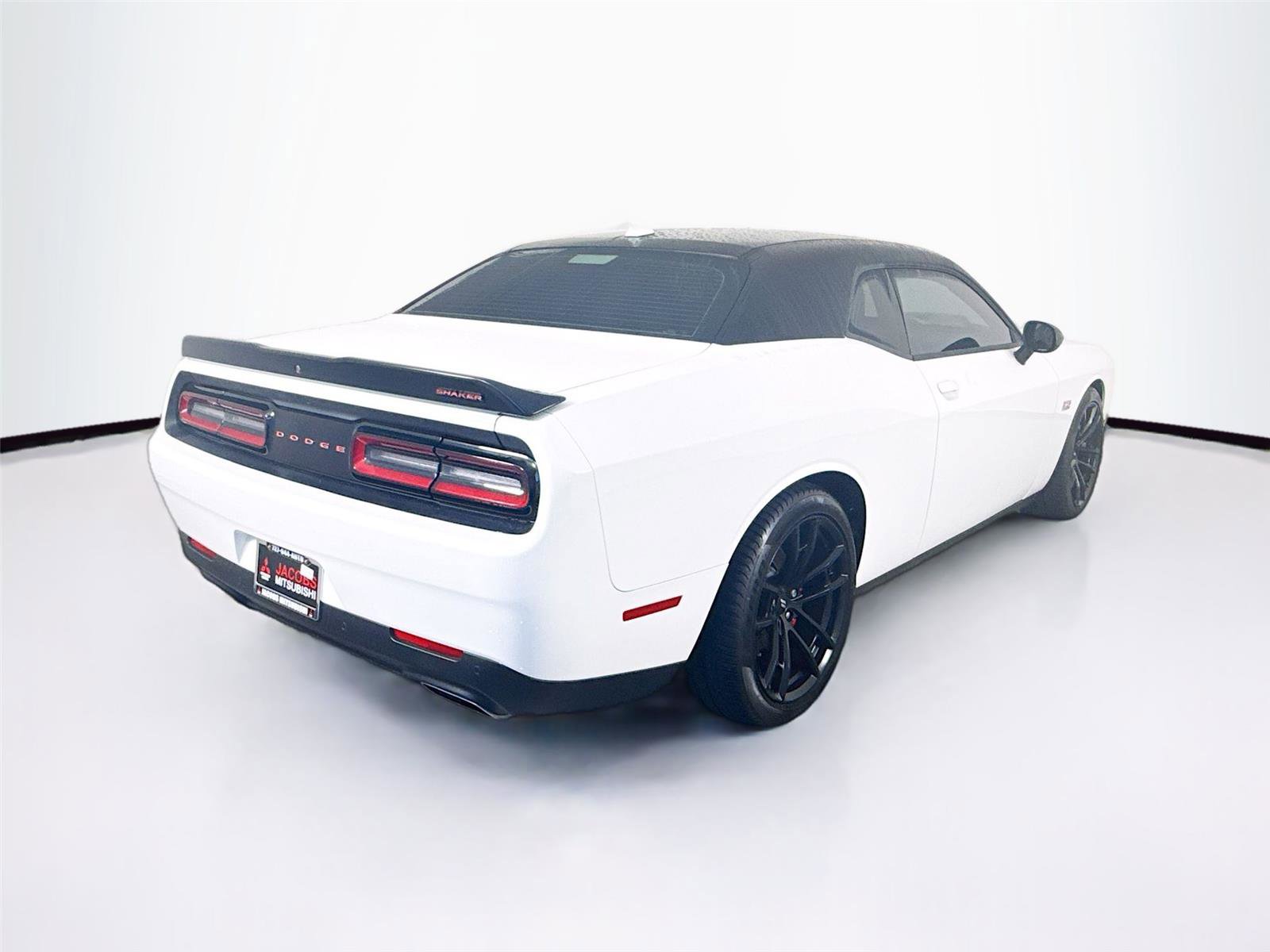 Used 2023 Dodge Challenger R/T w/ Shaker Package image 28