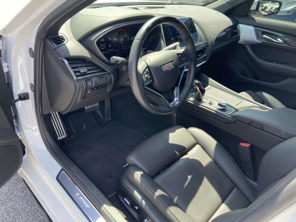Used 2023 Cadillac CT5 V w/ Super Cruise 2 Package AWD/4WD image 9