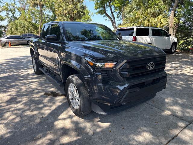 Used 2024 Toyota Tacoma SR RWD image 4
