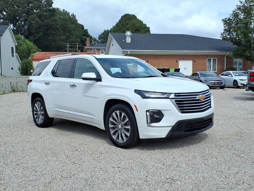 Used 2023 Chevrolet Traverse Premier