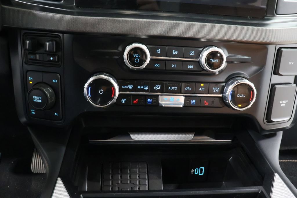 Used 2023 Ford F250 Platinum AWD/4WD image 11