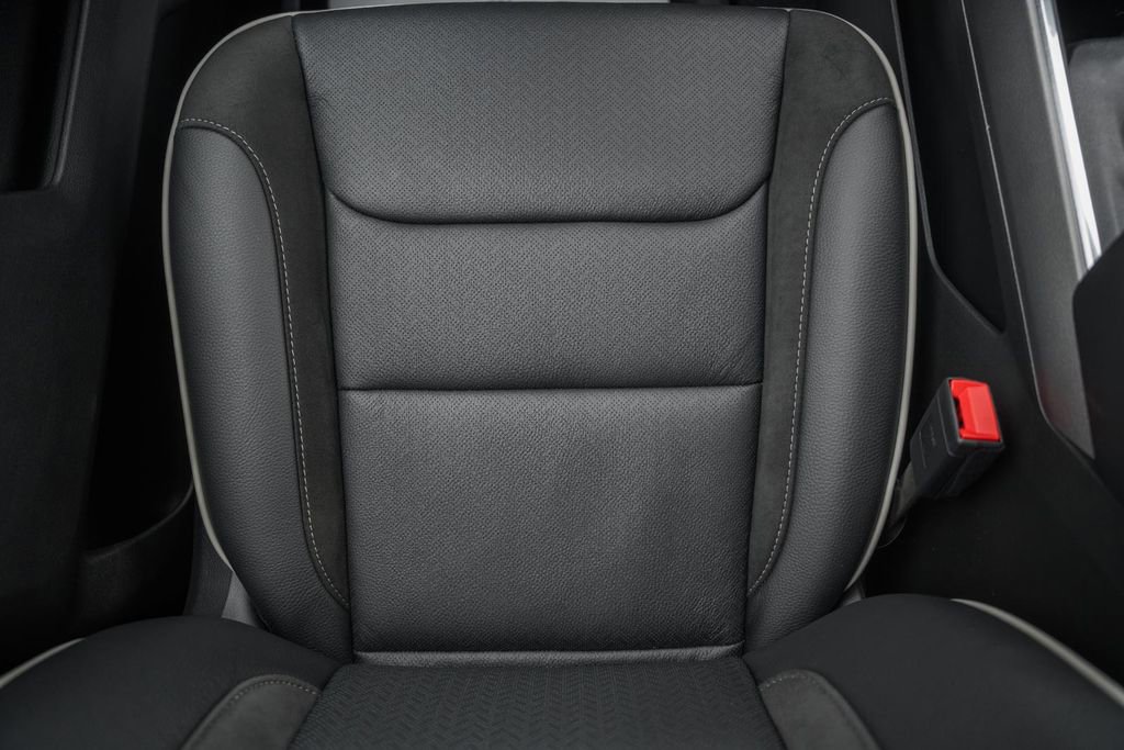 New 2026 RAM 1500 Laramie AWD/4WD image 37