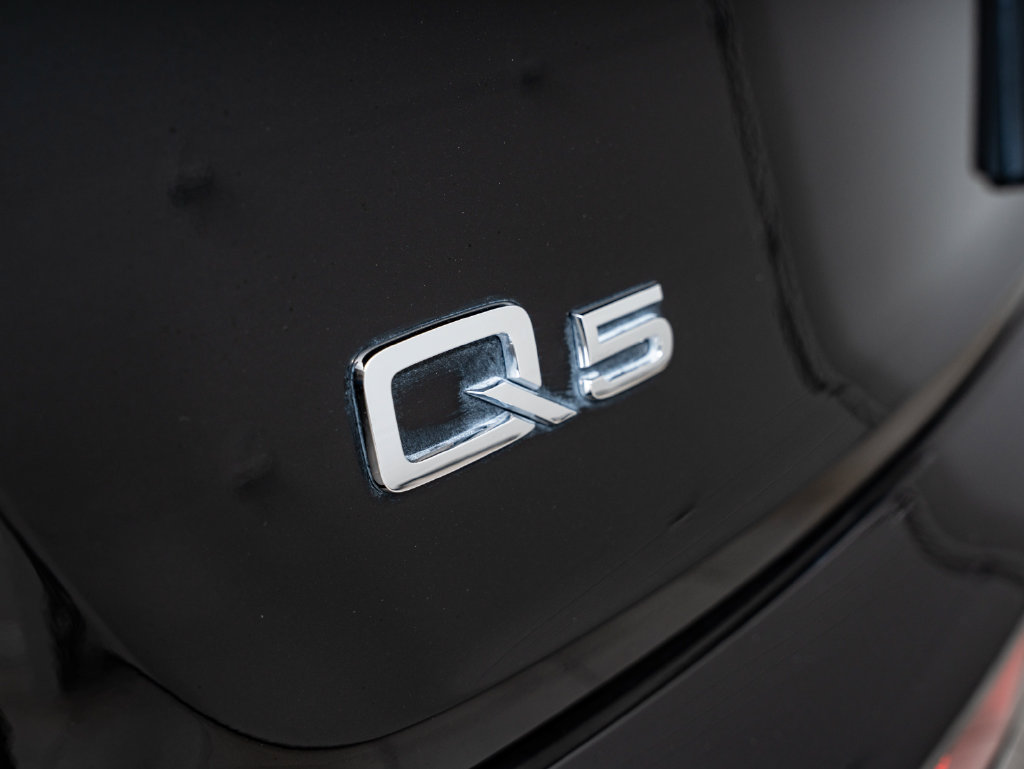 Used 2023 Audi Q5 2.0T Premium Plus w/ Premium Plus Package AWD/4WD image 16
