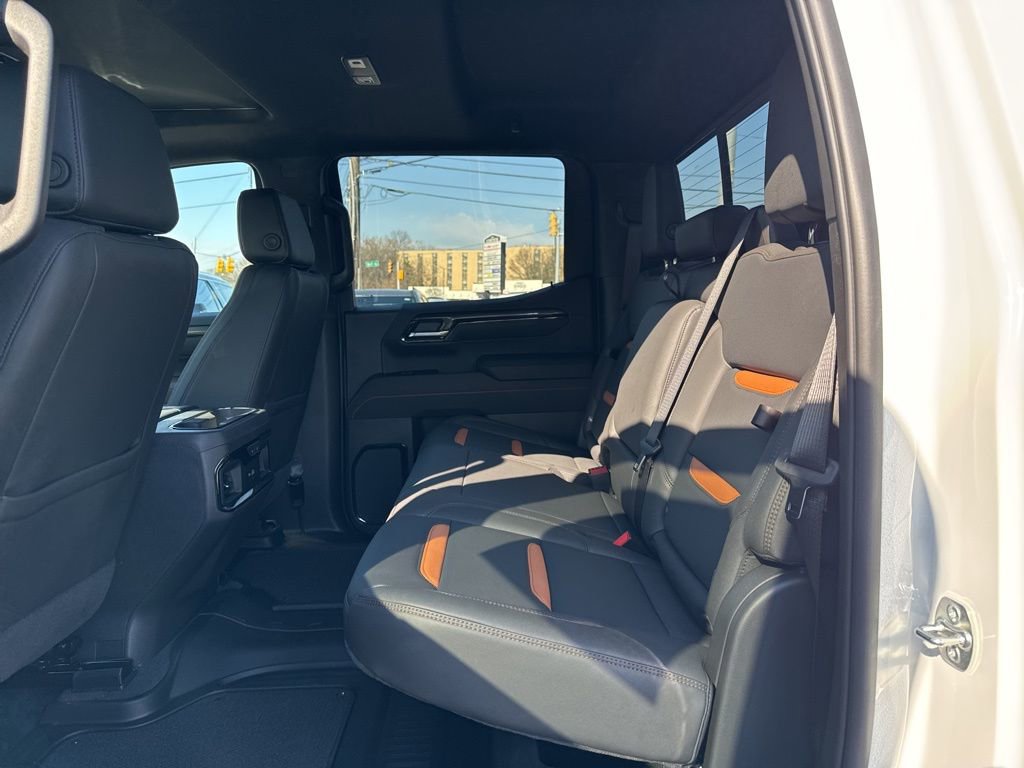 New 2026 GMC Sierra 1500 AT4 w/ AT4 Premium Package image 32