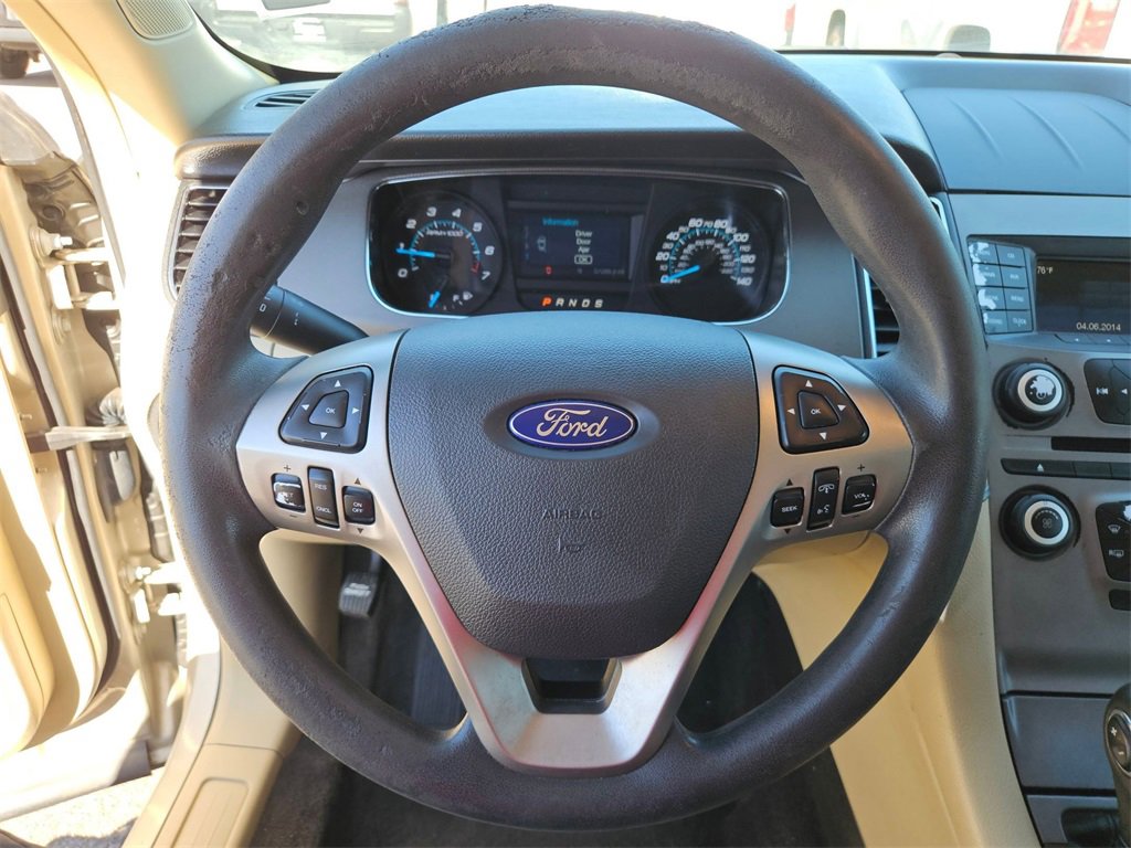 Used 2017 Ford Taurus SE image 15