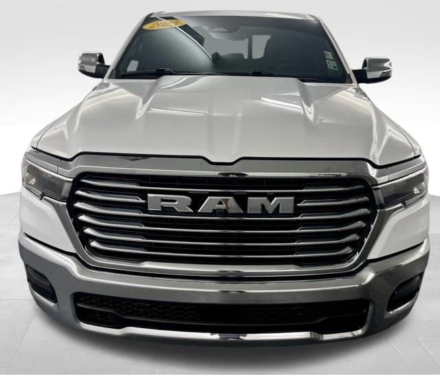 Used 2025 RAM 1500 Laramie image 4