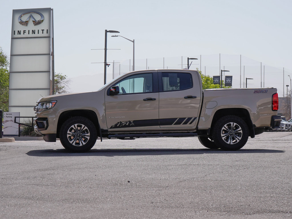 Used 2022 Chevrolet Colorado Z71 AWD/4WD image 6
