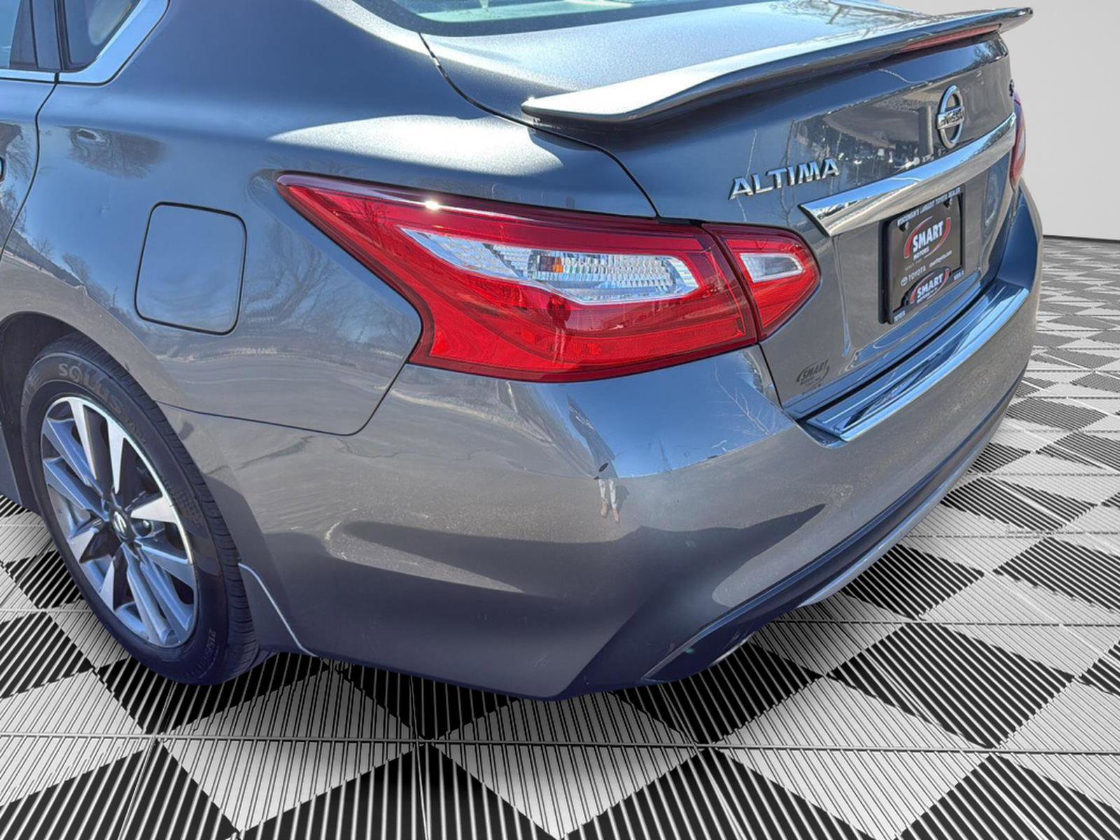 Used 2016 Nissan Altima 2.5 SV image 27