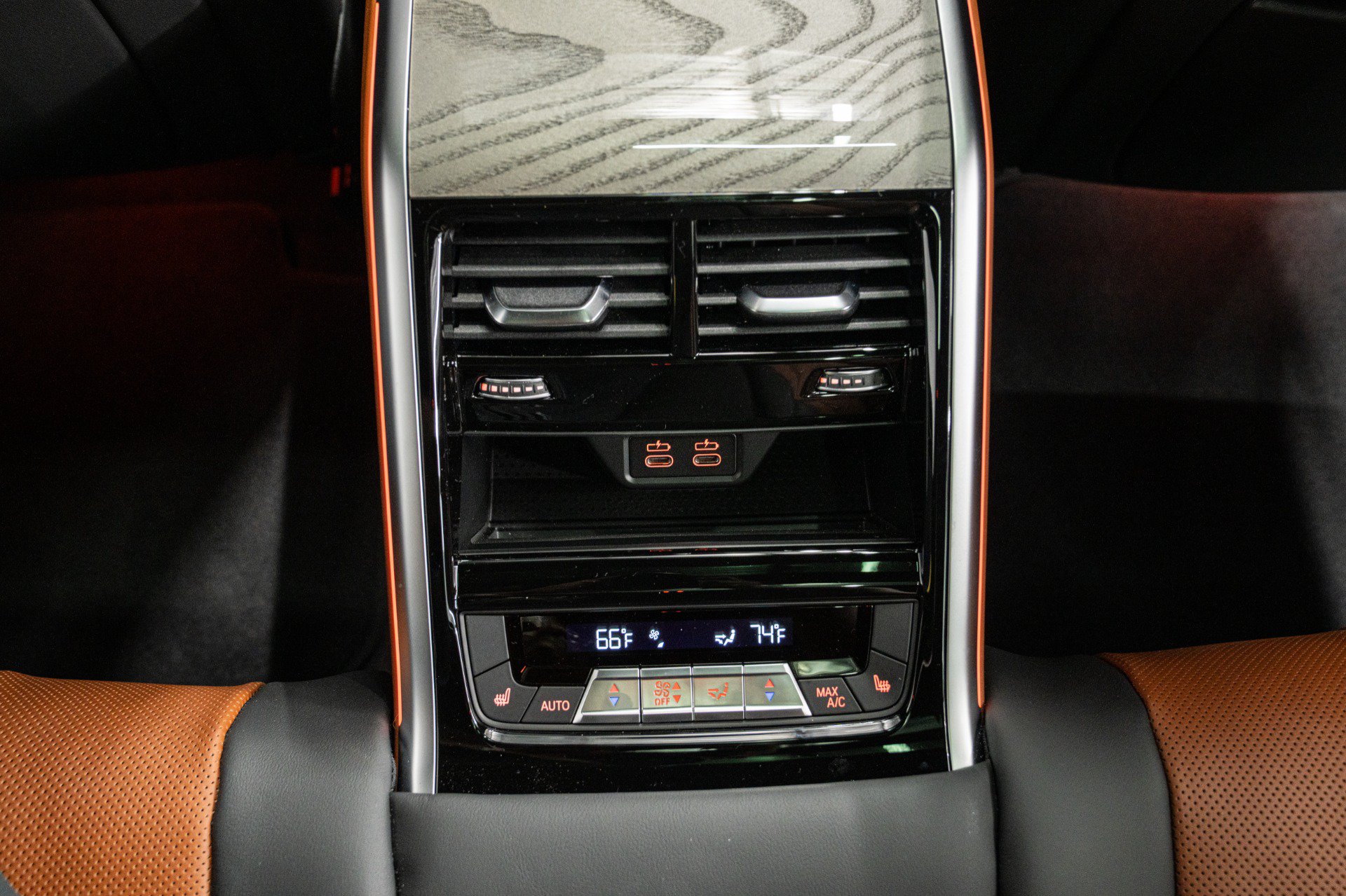 Used 2026 BMW 840i xDrive AWD/4WD image 34