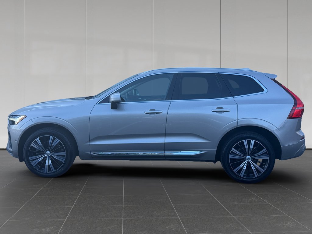 Used 2023 Volvo XC60 B5 Plus w/ Climate Package AWD/4WD image 2