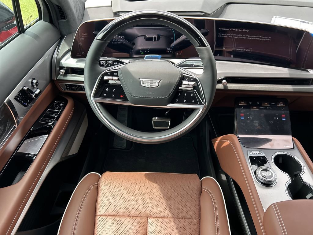 New 2026 Cadillac Vistiq Platinum image 13