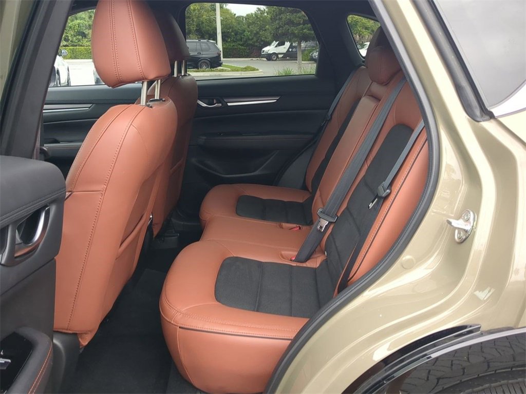 Used 2024 MAZDA CX-5 Carbon Edition image 15