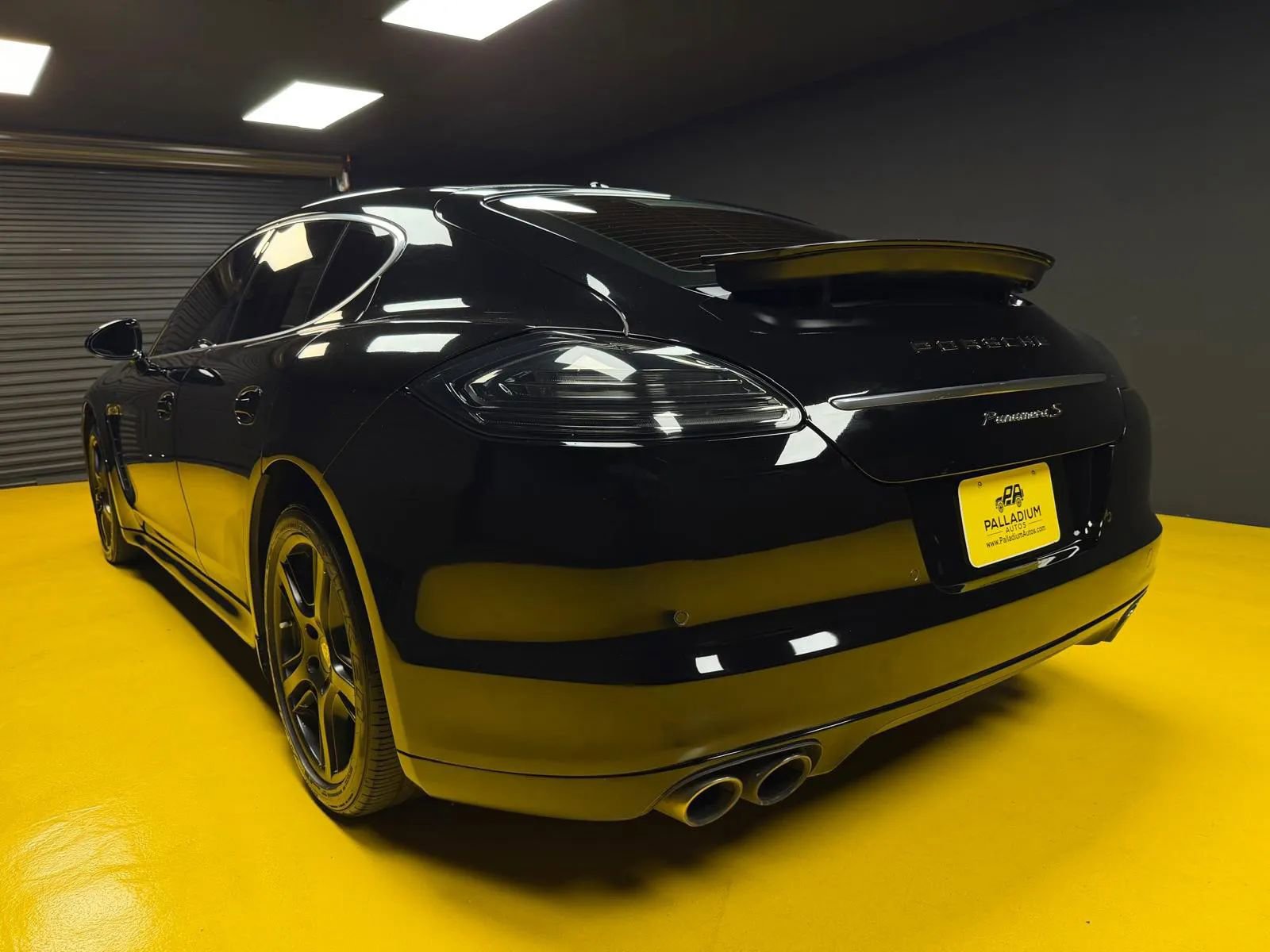 Used 2010 Porsche Panamera S image 4