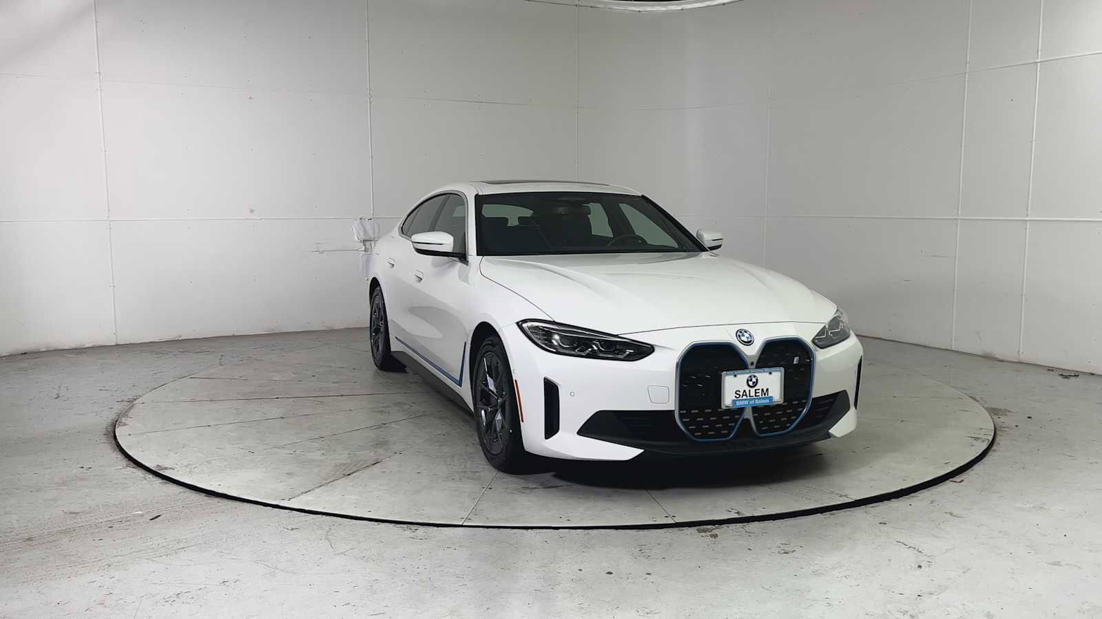 Used 2024 BMW i4 xDrive40i w/ Premium Package image 6