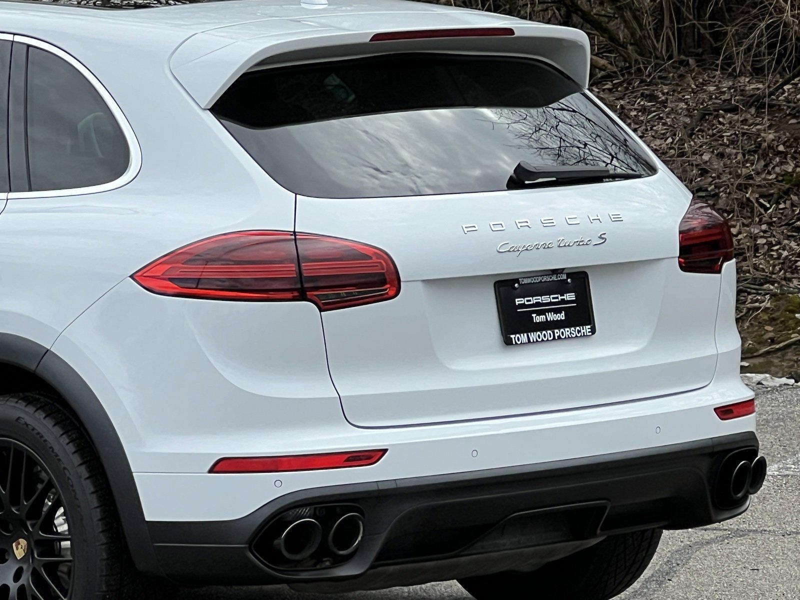 Used 2016 Porsche Cayenne Turbo S image 10