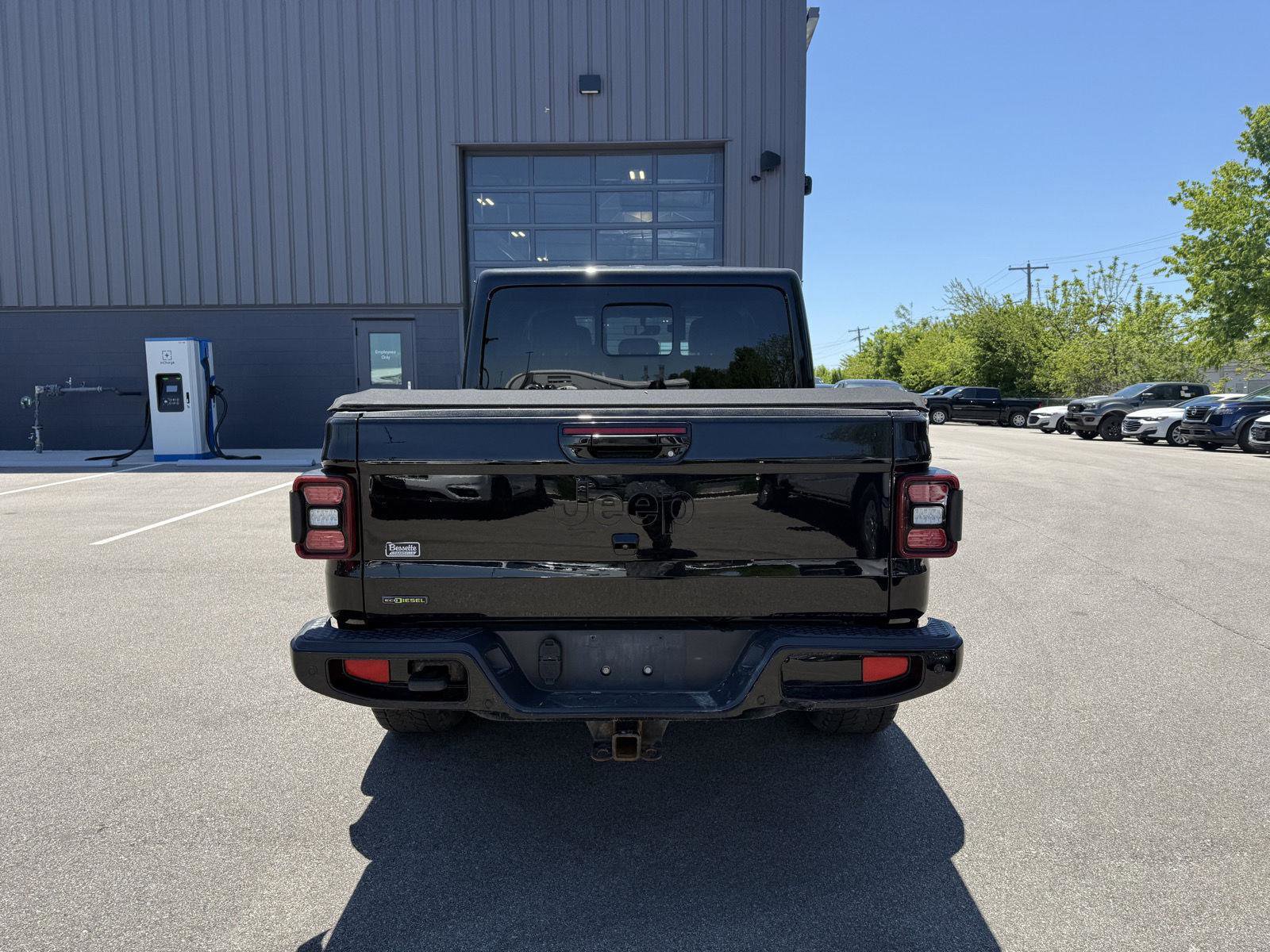 Used 2021 Jeep Gladiator High Altitude AWD/4WD image 4