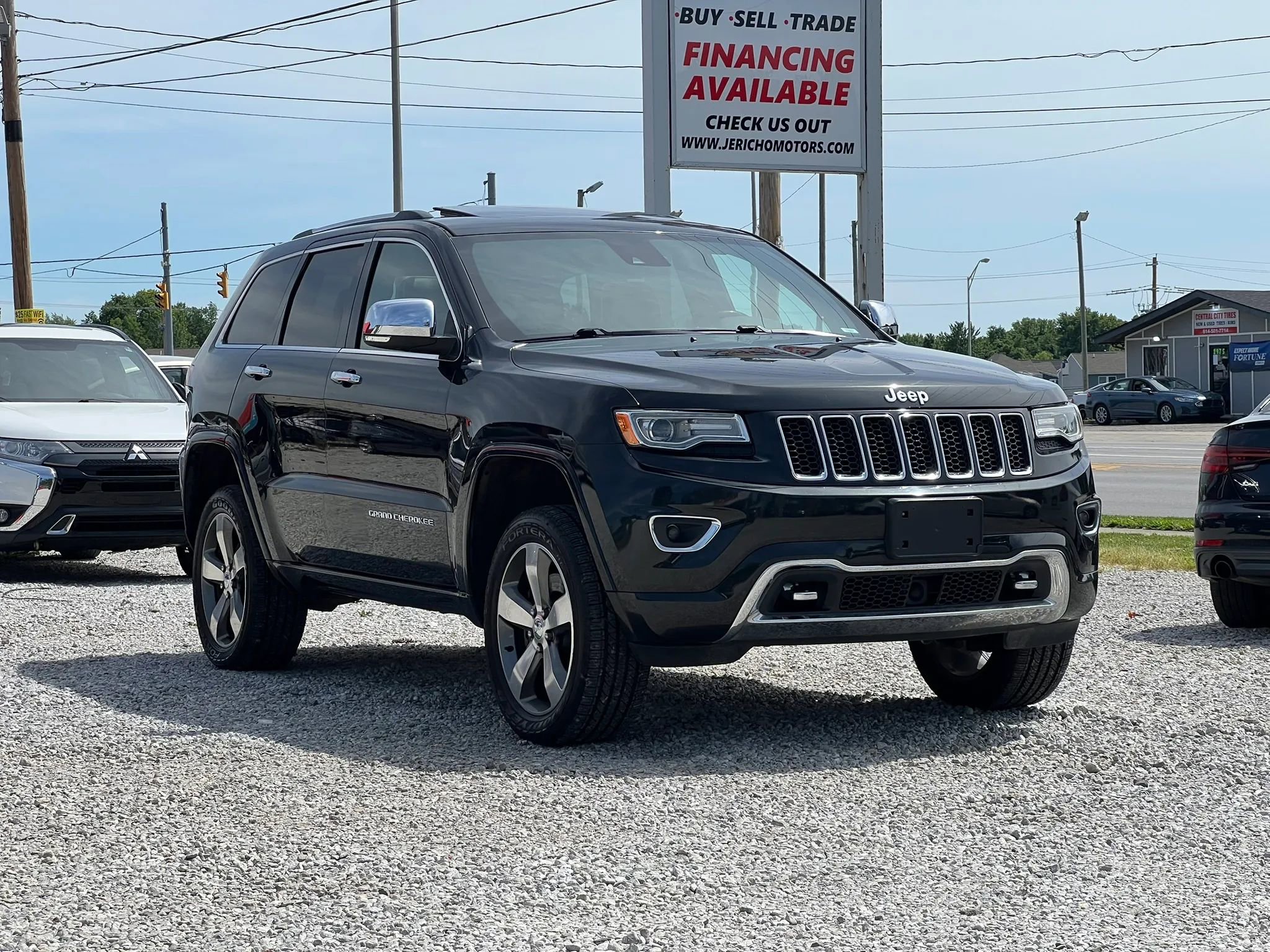 Used 2015 Jeep Grand Cherokee Overland w/ Advanced Technology Group AWD/4WD image 1