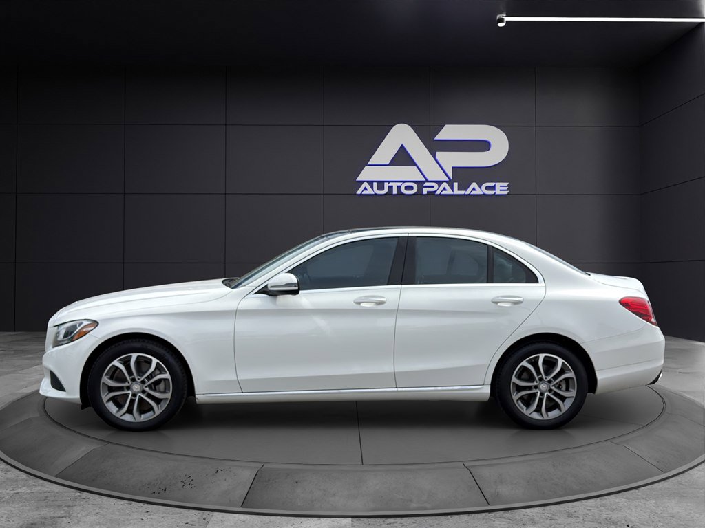Used 2016 Mercedes-Benz C 300 4MATIC Sedan image 5