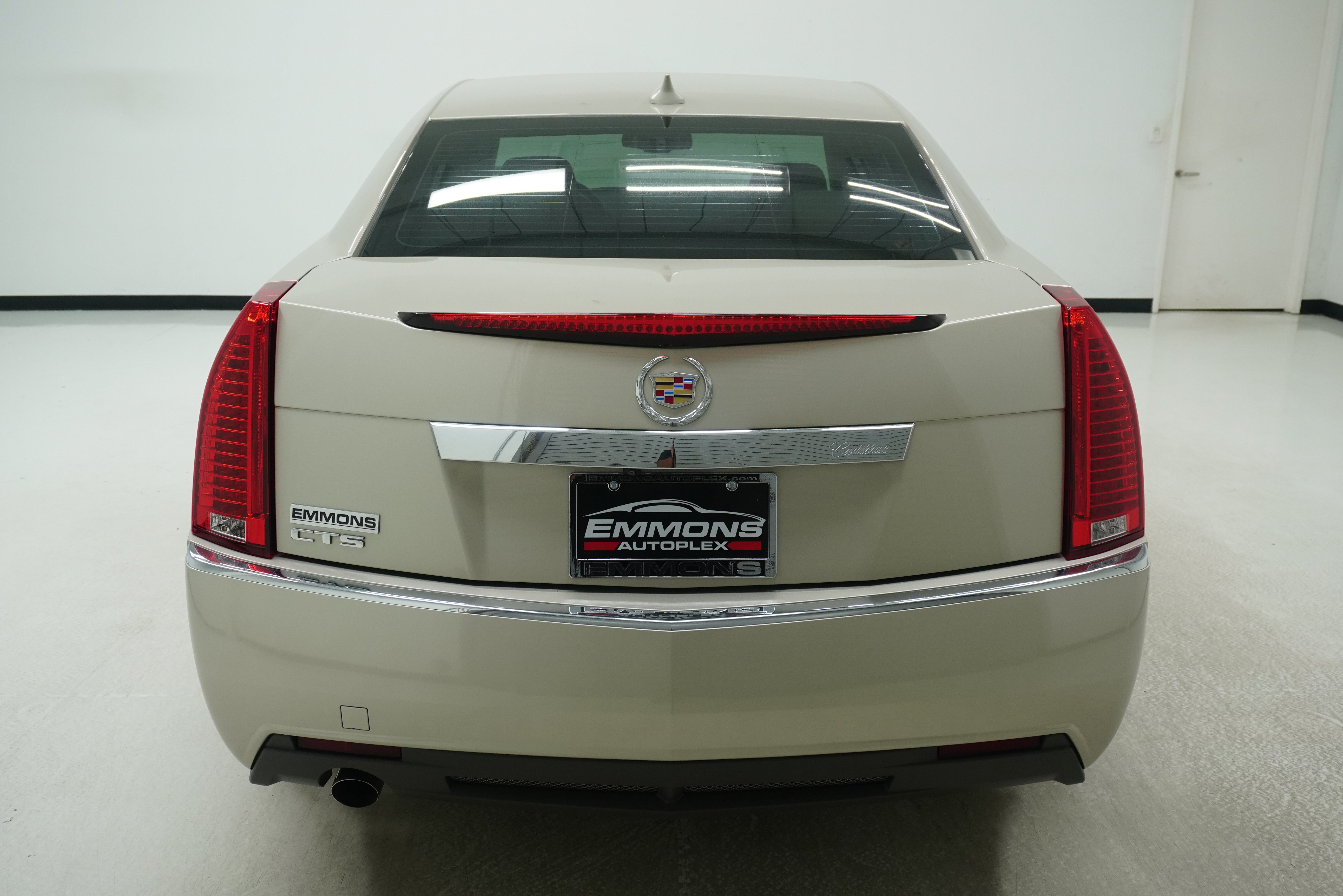 Used 2013 Cadillac CTS Luxury RWD image 5