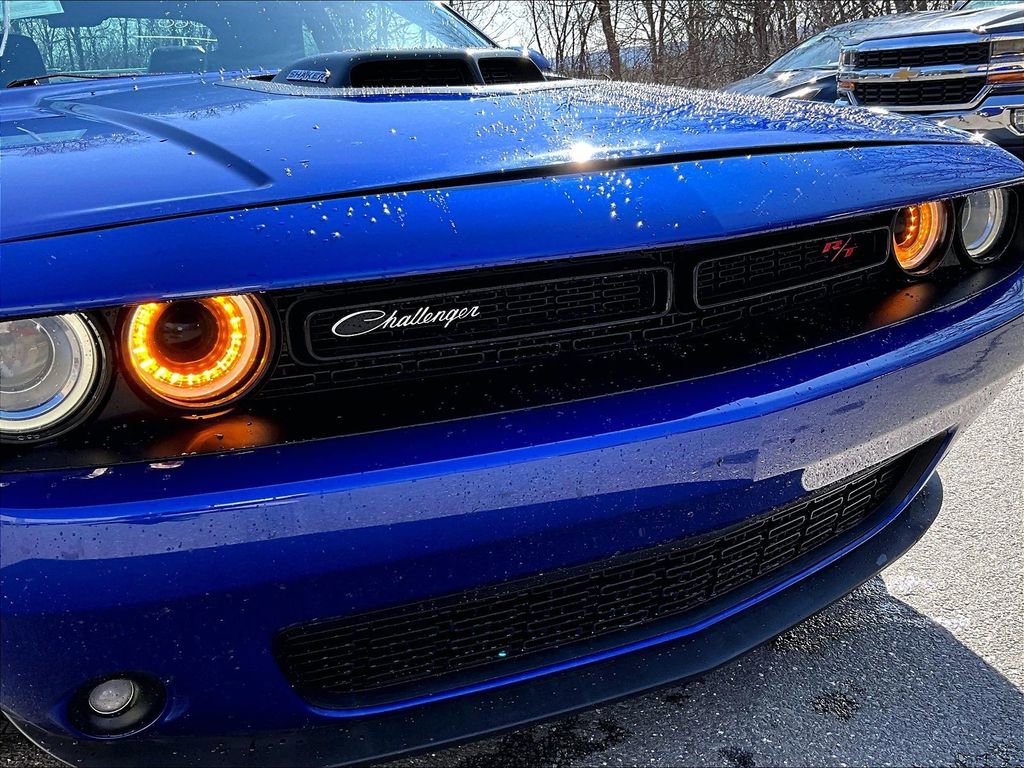 Used 2018 Dodge Challenger R/T Plus image 27