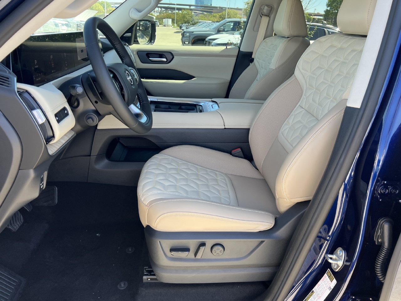 New 2026 Nissan Armada Platinum AWD/4WD image 8