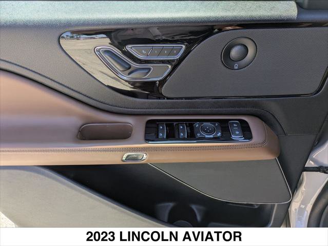 Certified 2023 Lincoln Aviator Grand Touring w/ Class IV Trailer Tow Package AWD/4WD image 10