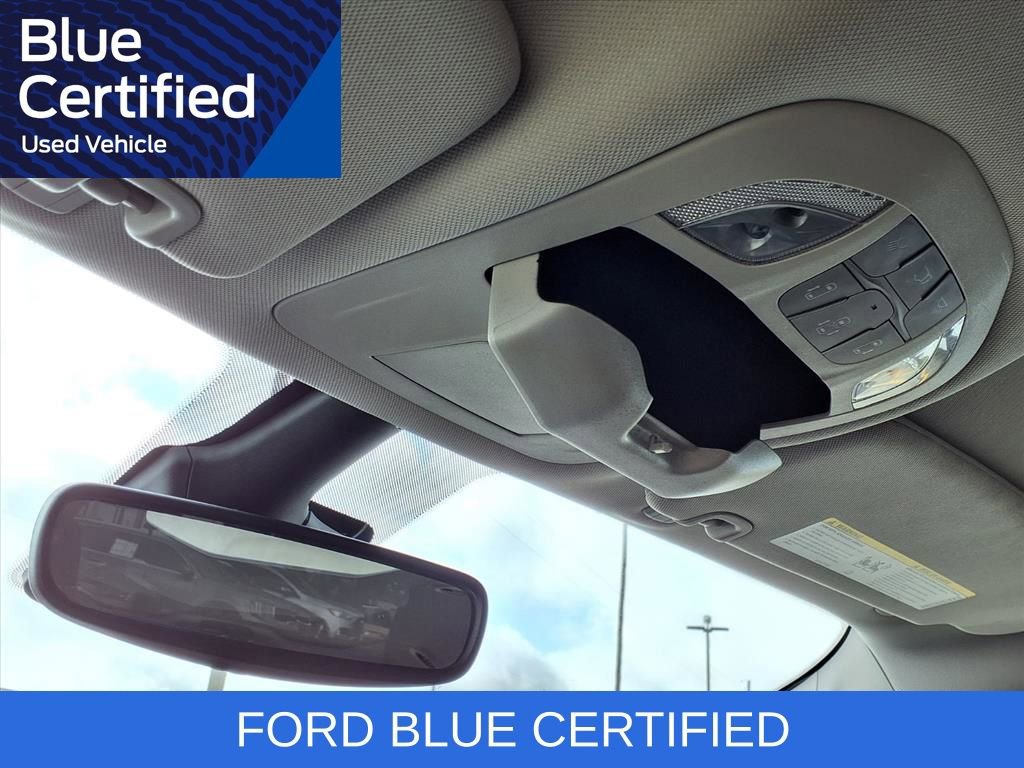 Used 2024 Chrysler Pacifica Touring-L FWD image 23
