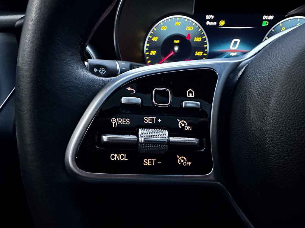 Certified 2022 Mercedes-Benz GLC 300 image 20