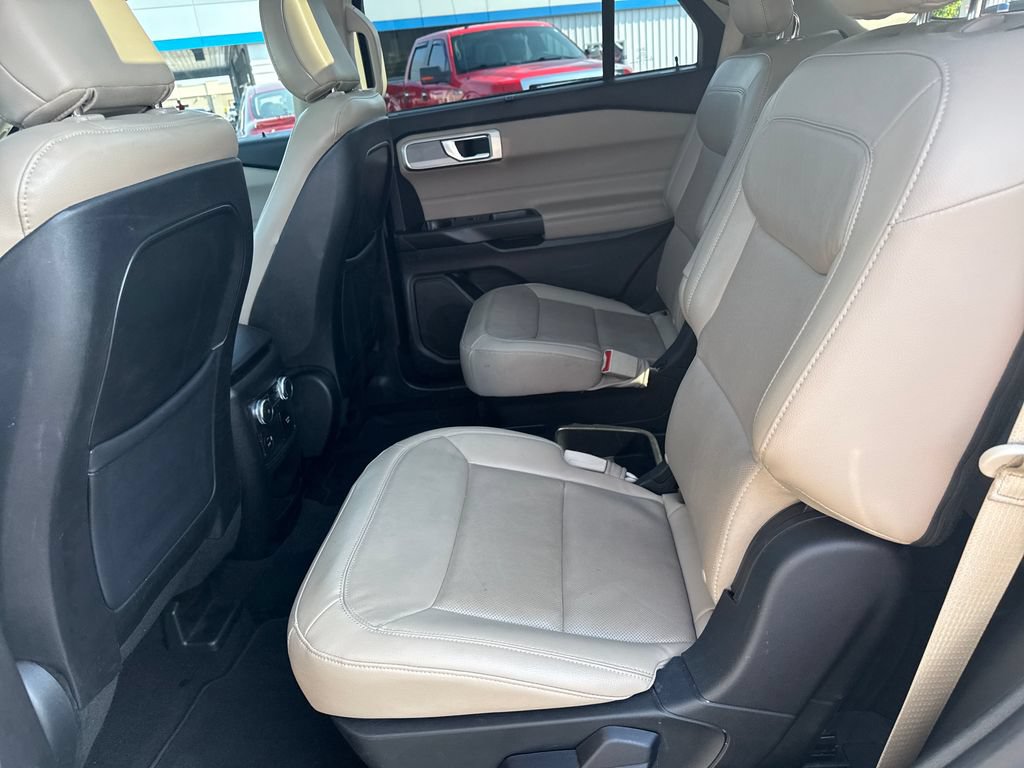 Used 2020 Ford Explorer Limited RWD image 27