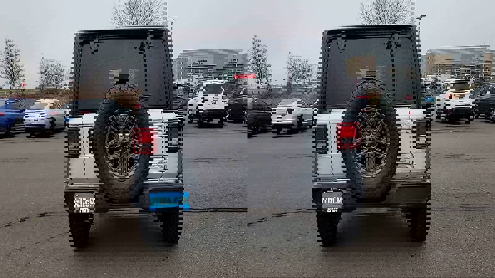 Used 2024 Jeep Wrangler Sport image 7