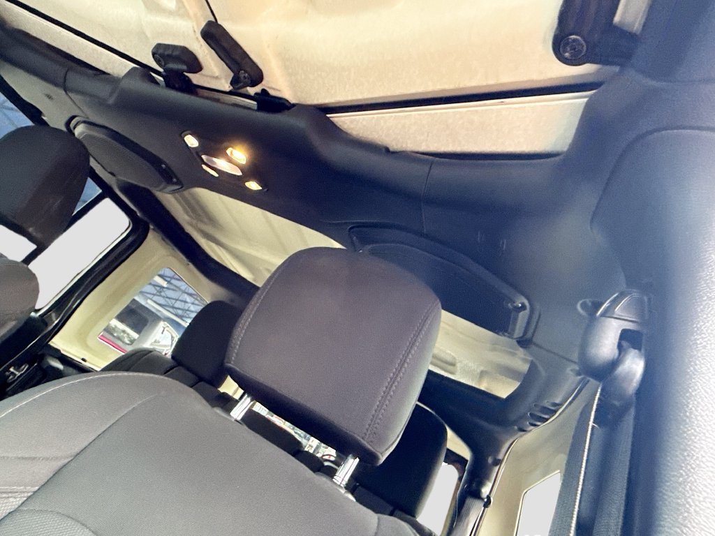 Used 2019 Jeep Wrangler Unlimited Sport S AWD/4WD image 20