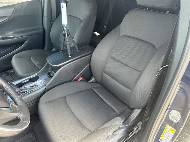 Used 2018 Chevrolet Malibu LT image 35