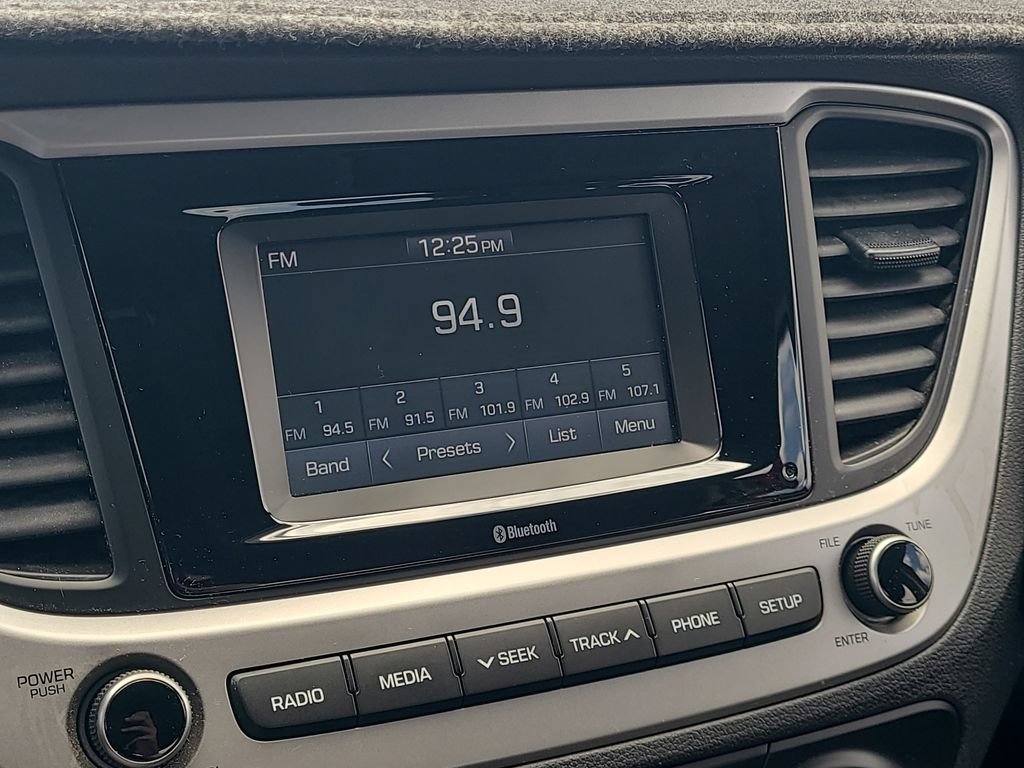 Used 2019 Hyundai Accent SE FWD image 14