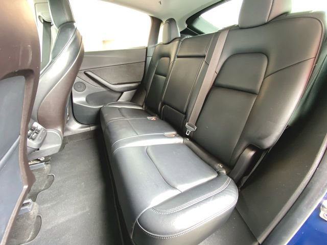 Used 2021 Tesla Model Y Performance image 23