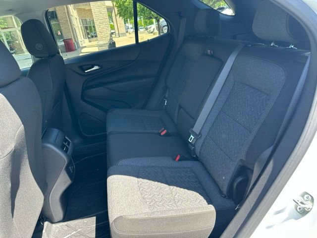 Used 2024 Chevrolet Equinox LT w/ LPO, Floor Liner Package FWD image 22