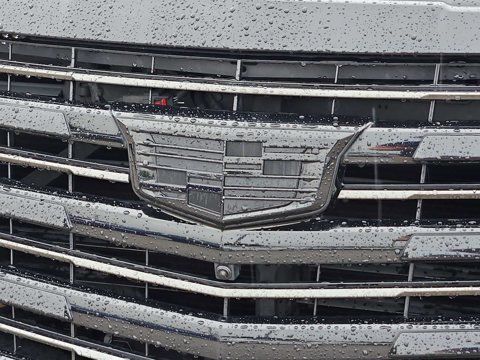 Used 2020 Cadillac Escalade ESV Platinum w/ Escalade Sport Edition AWD/4WD image 11