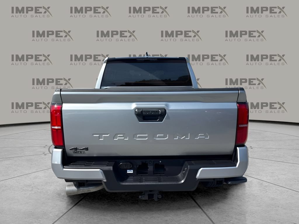 Used 2026 Toyota Tacoma SR5 AWD/4WD image 4
