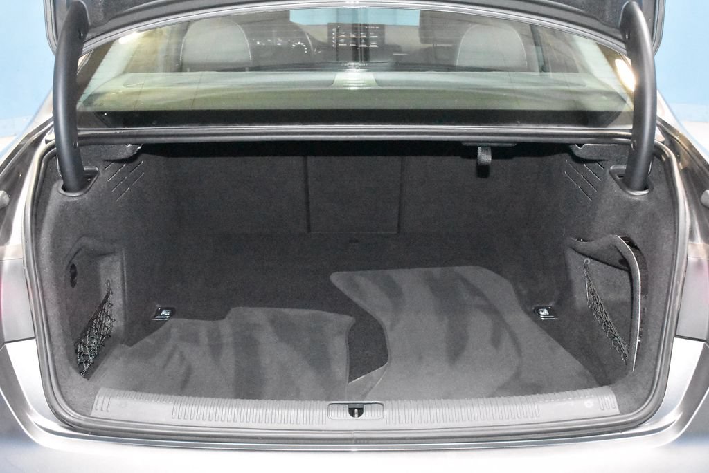 Used 2021 Audi A4 2.0T Premium w/ Convenience Package AWD/4WD image 31