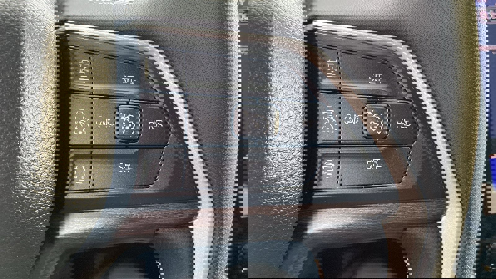 Certified 2023 Jeep Grand Cherokee L Limited image 12