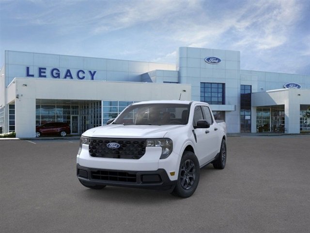 New 2025 Ford Maverick XLT w/ XLT Luxury Package image 2