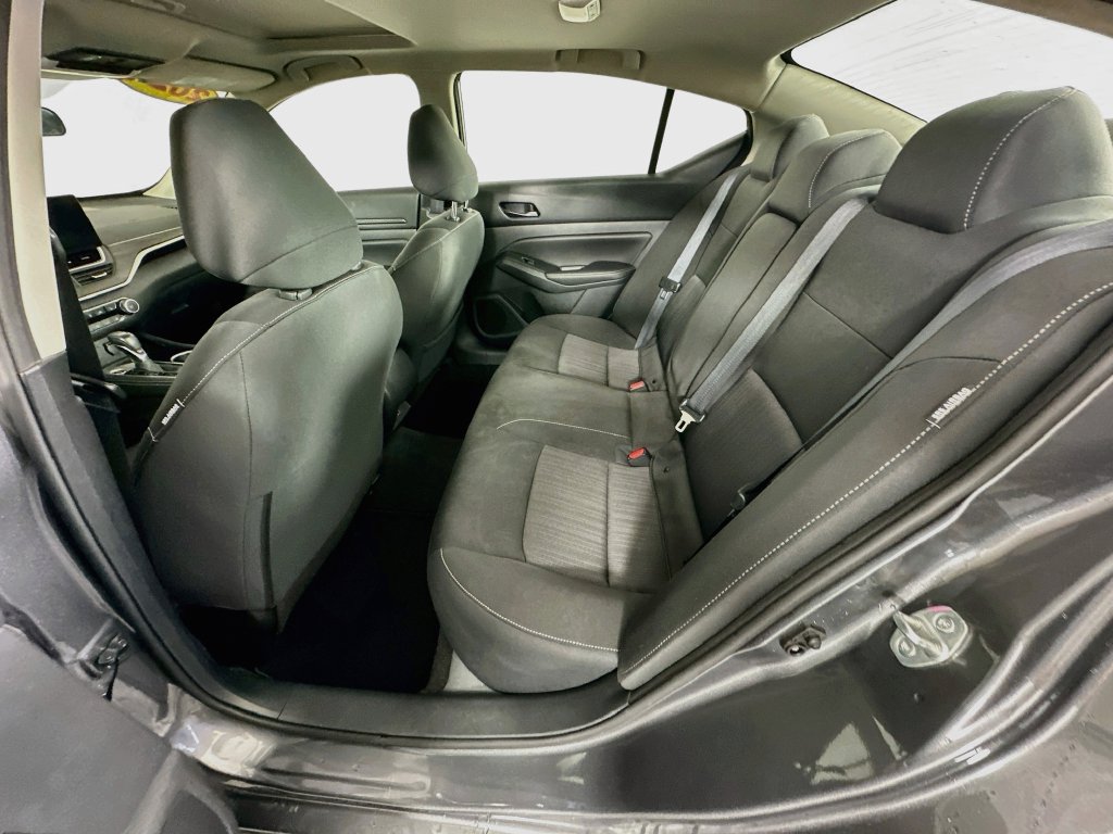 Certified 2024 Nissan Altima 2.5 SV w/ SV Premium Package AWD/4WD image 35