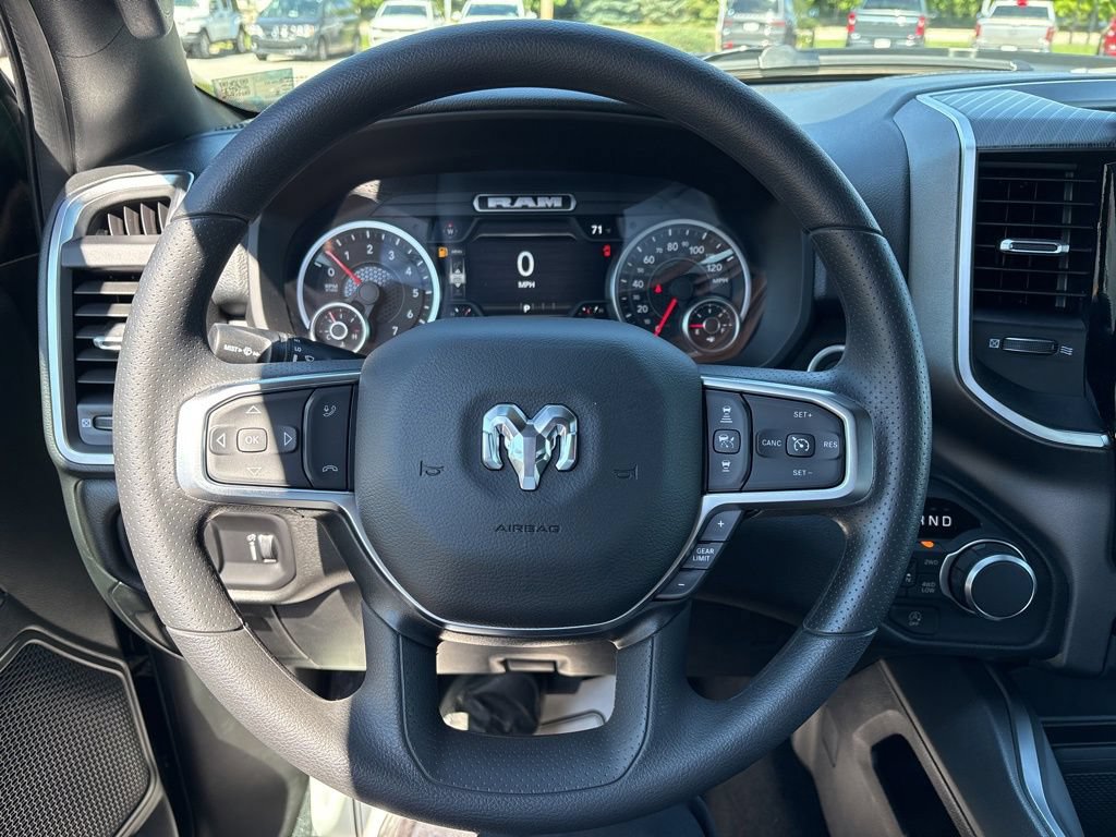 New 2026 RAM 1500 Express AWD/4WD image 20