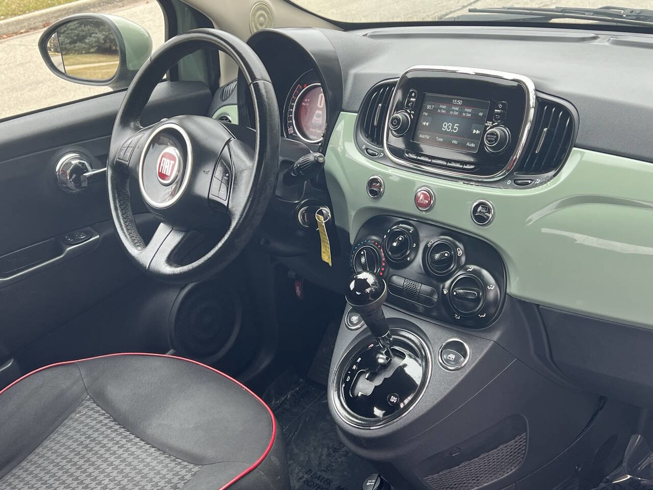 Used 2017 FIAT 500 Pop image 11