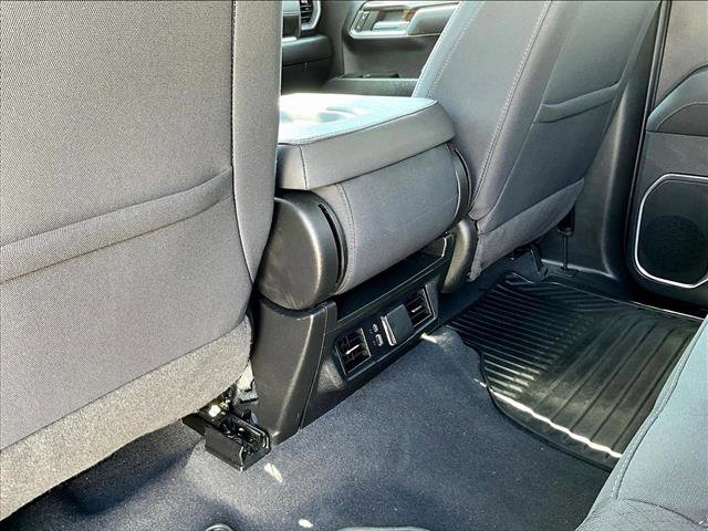 Used 2023 Chevrolet Silverado 1500 LT image 25