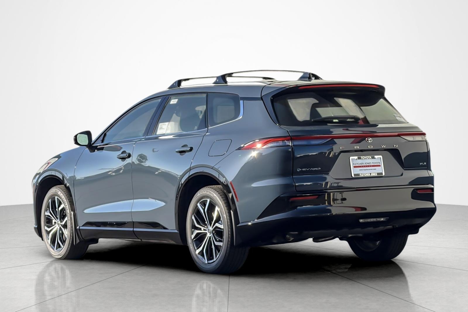 New 2026 Toyota Crown Signia image 3