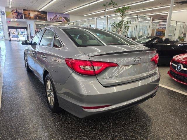 Used 2017 Hyundai Sonata SE FWD image 6